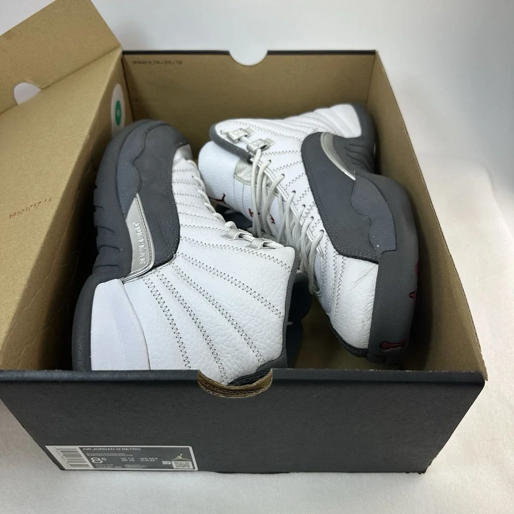 Jordan authentic nike